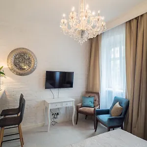 https://best-apartments-wiezienna.hotelswroclaw.com